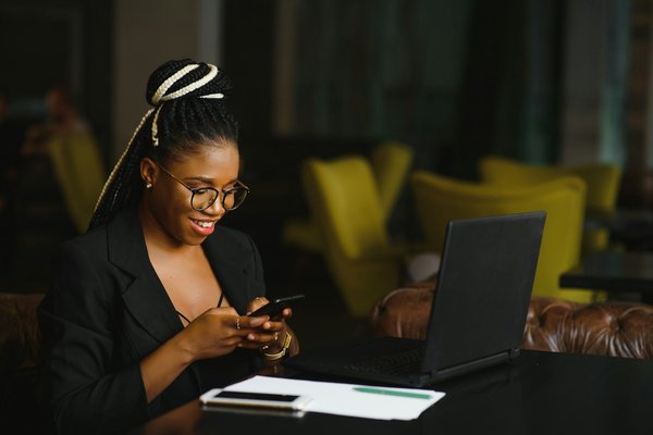 Les avantages d'un site de parrainage pour votre budget